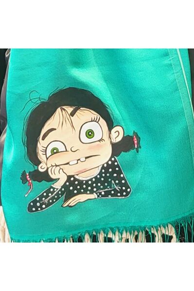 Yeşil Şalda Bir Yaramaz Kız