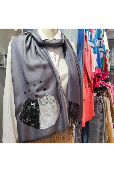 Şapşik Kedilerin Ilk Aşkı