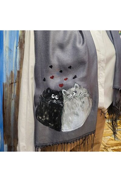 Şapşik Kedilerin Ilk Aşkı