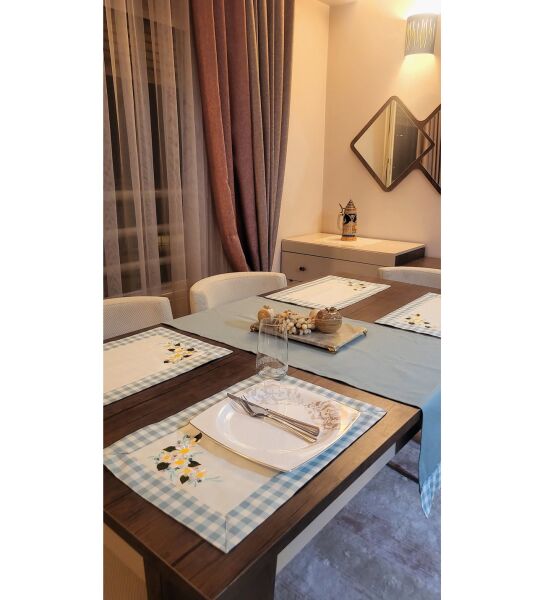Papatya Nakişli 4 Ki·şi·li·kameri·kan Servi·s & Runner Set
