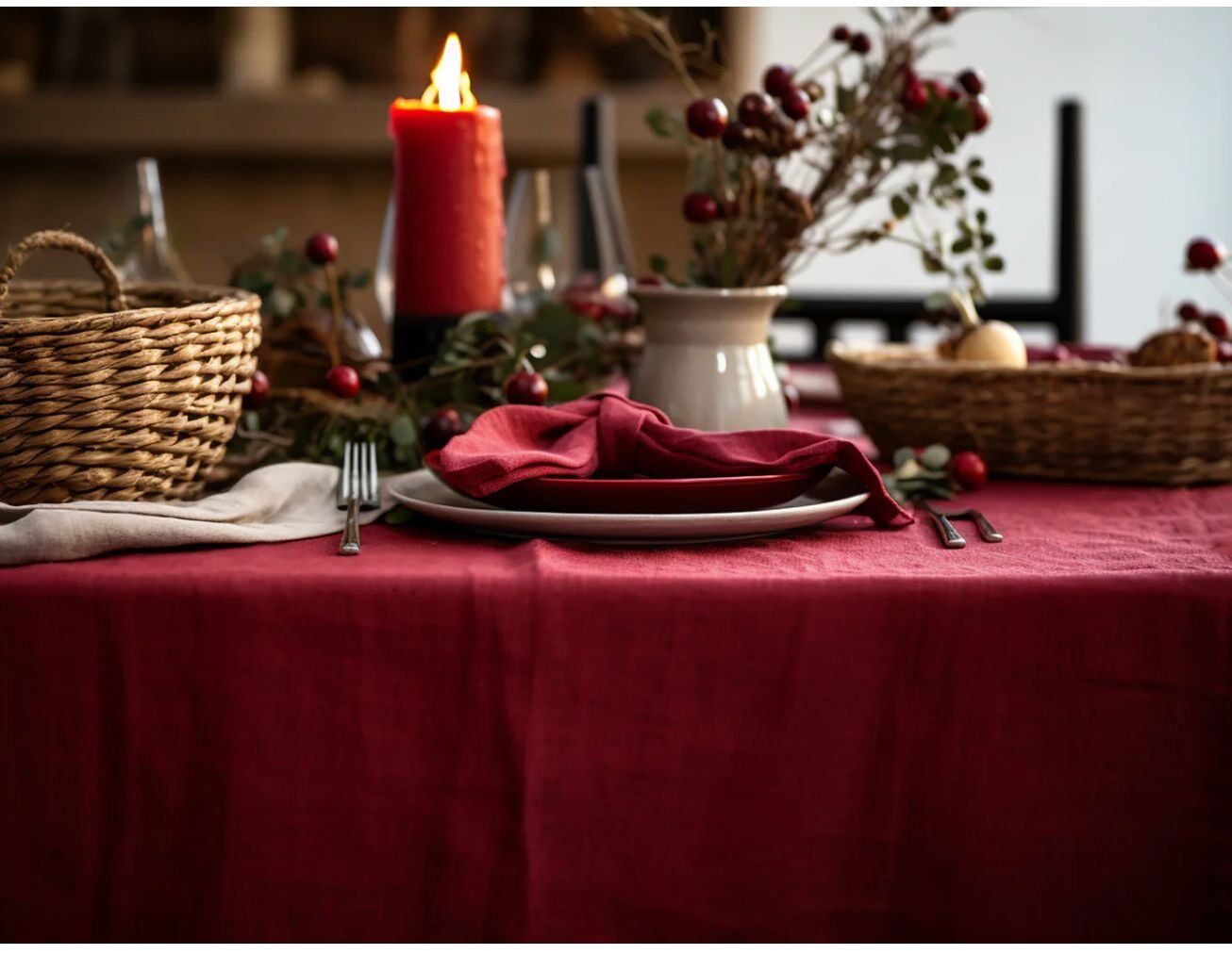 Buldan  Keten  Kırmızı Renk  Masa Örtüsü