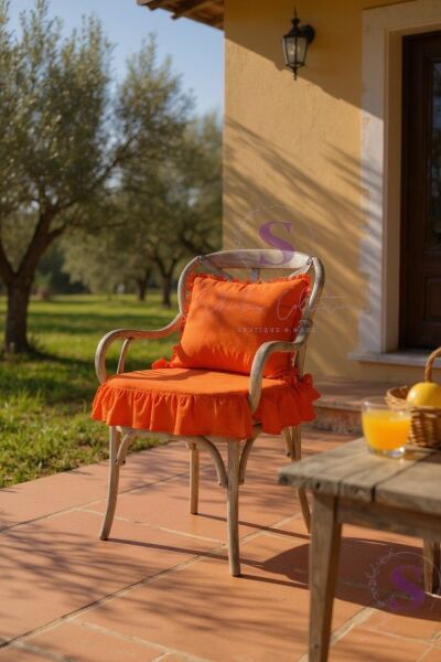 TURUNCU RENK EL YAPIMI BULDAN YIKANMIS KETEN 4 TARAFI FIRFIRLI SANDALYE MİNDERİ