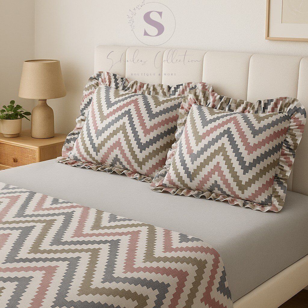 CHEVRON DESENLİ  Fırfırlı % 100 Pamuk Çift Kişilik Nevresim Takımı