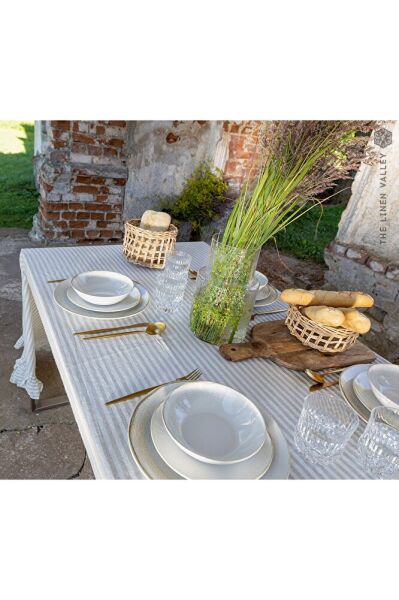 Buldan  Keten Fırfırlı Vintage Bej Çizgili  Masa Örtüsü