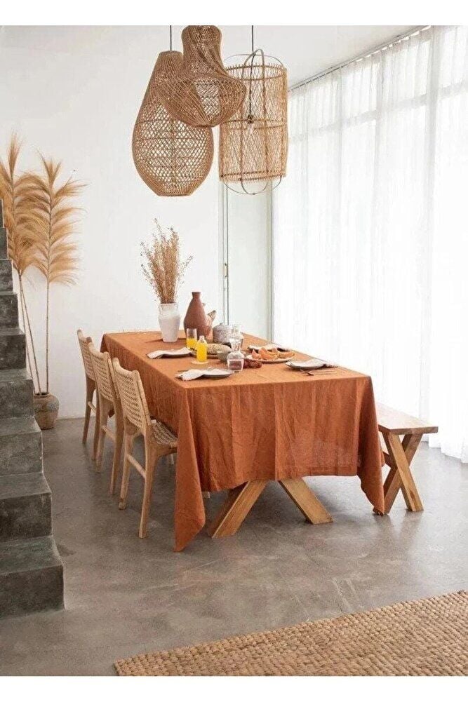 Tarçin Rengi Keten Masa Örtüsü