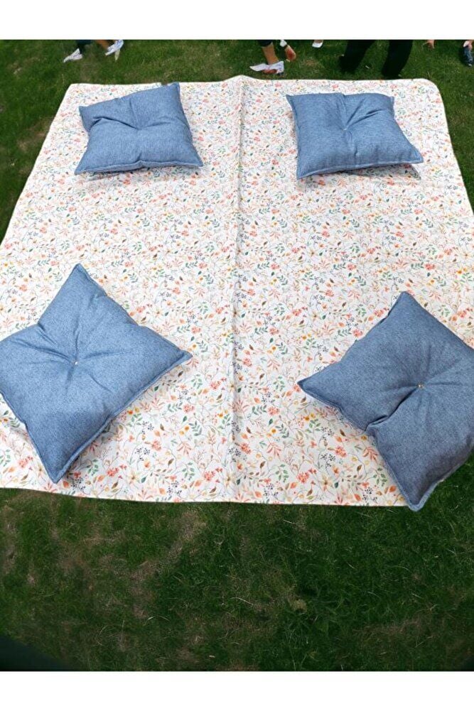 Bahar CicekleriMavi  Yastik Hediyeli Piknik Ve Masa Ortusu Seti ( Annelerimize Özel )