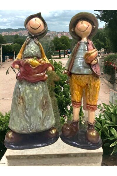 Kabak Tutan Kadın Adam Çiftçi Aile Heykeli  model 2