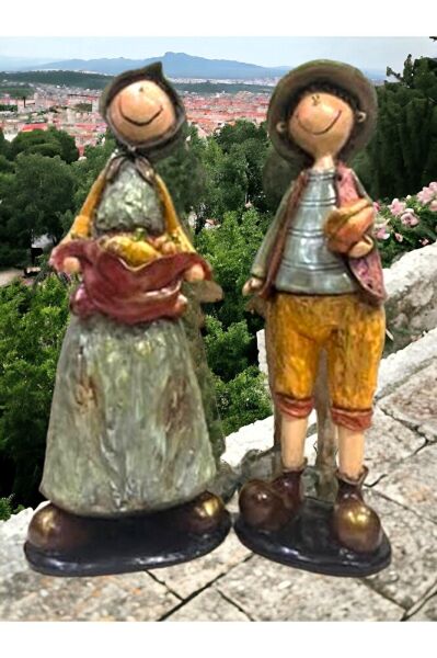 Kabak Tutan Kadın Adam Çiftçi Aile Heykeli  model 2