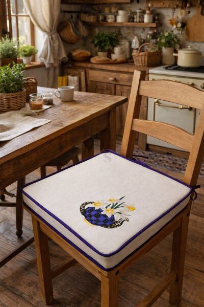 Nergis Çiçekli Nakışlı Sandalye Minderi 40x40x5 cm Panama Keten 5 cm Süngerli Özel Tasarım