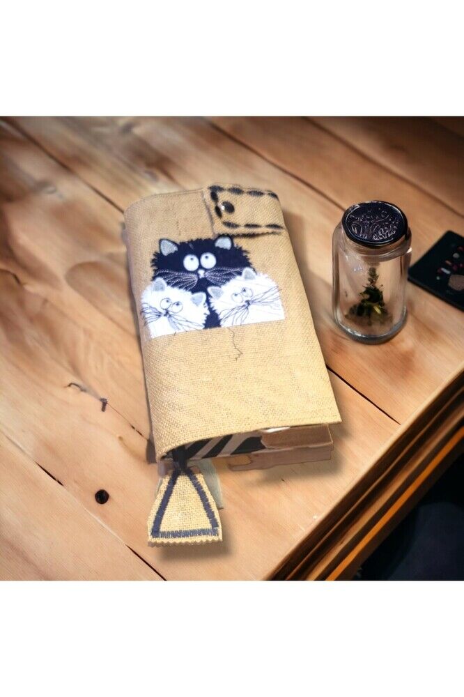 ŞAPŞİK AİLE Nakiş İşlemeli? Ki?tap & Defter Kilifi