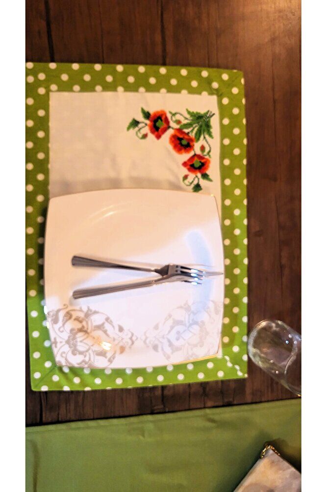 Geli?nci?k Kanavi?çe Nakişli Ameri?kan Servi?s & Sunum