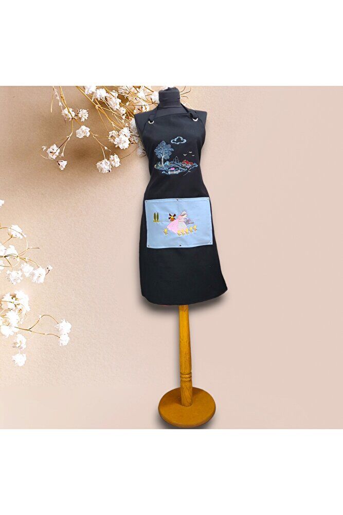 Orda Bir Köy Uzaklarda Nakişli Önlük