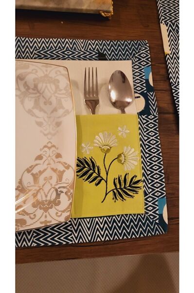 Turkuaz Ci?zgi?li? Nakiş Işlemeli? Ameri?kan Servi?s & Sunum Takim